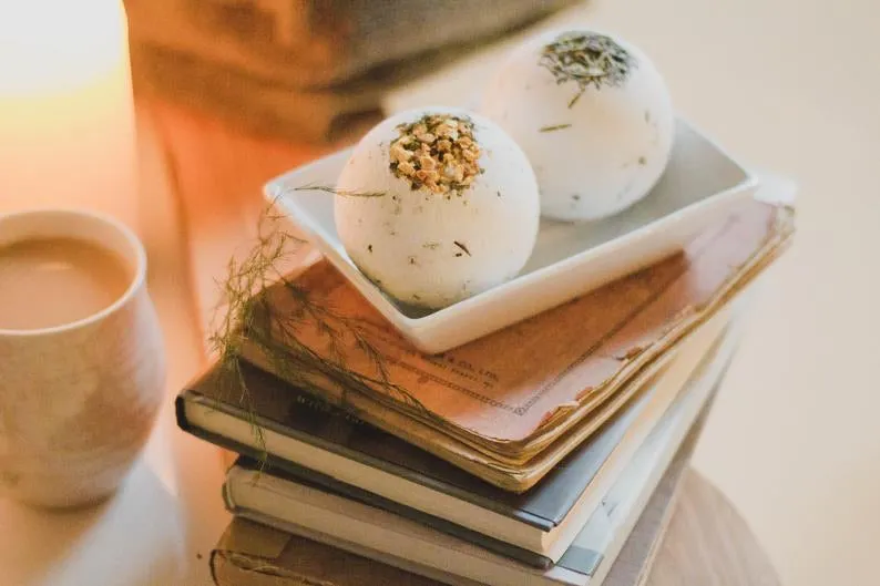 Poppy And Petunia Citrus Mint Bath Bomb